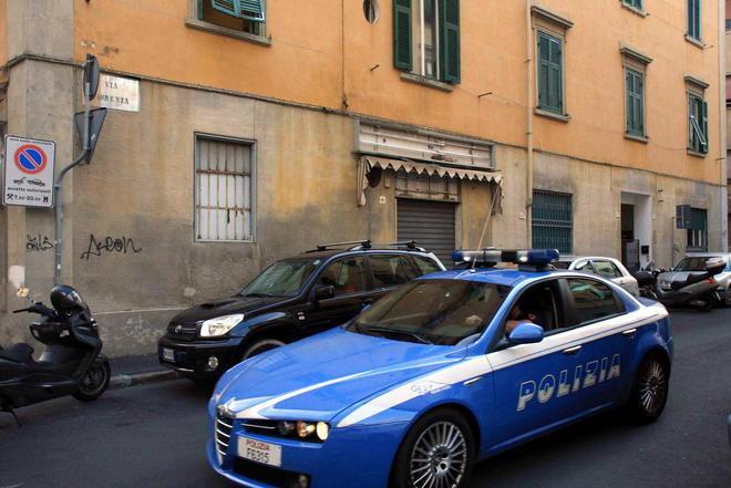 Inseguimento a un ladro nella notte su viale Italia 