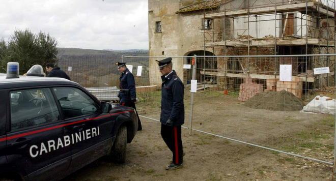 Abusi edilizi, 14 a processo tra loro anche l’ex sindaco 