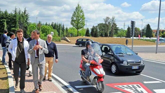 Nuova viabilità e aiuole a verde al Fagiolo