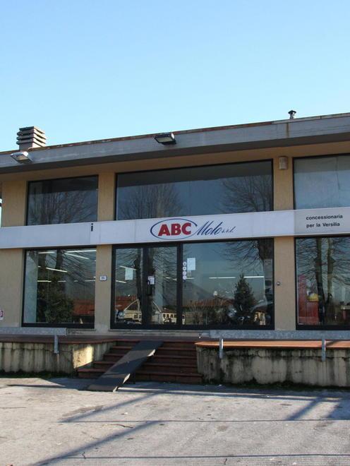 Comprata l’Abc: Popper attacca Buratti 