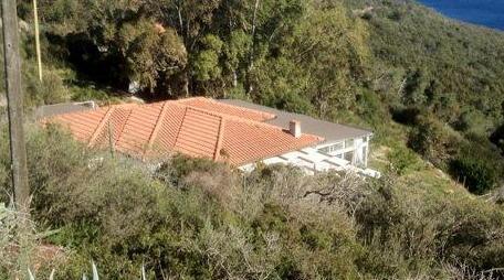 «Questa è solo violazione di una proprietà privata» 
