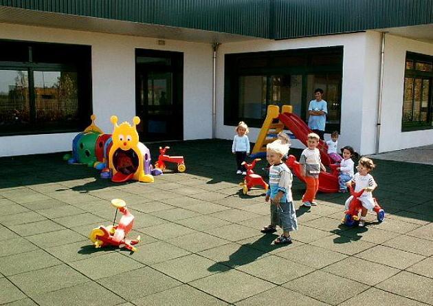 Nido, calano le domande “solo” 51 bambini in attesa 