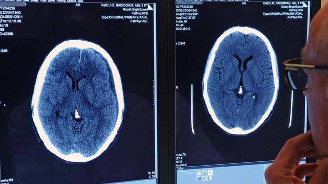 Medico rinviato a giudizio per le ecografie ai cinesi