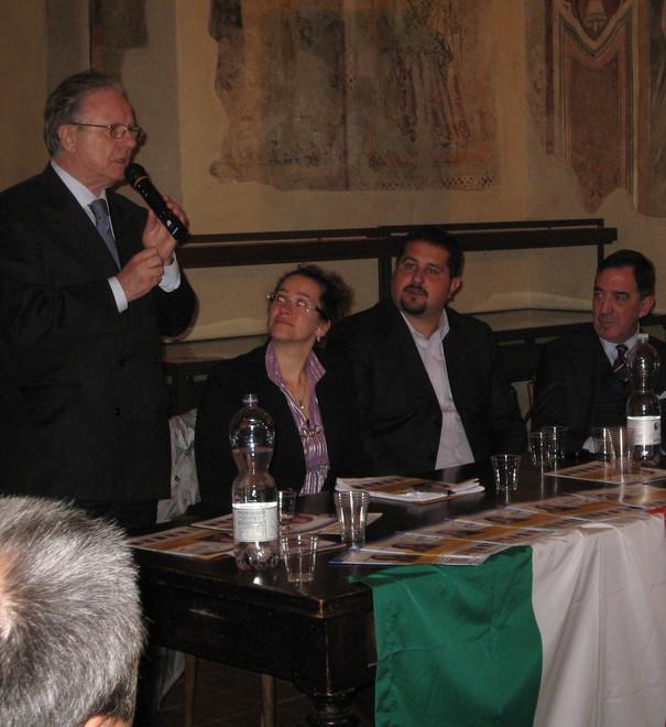 Matteoli sprona Denei e Galeazzi «Questo voto ha valenza politica»
