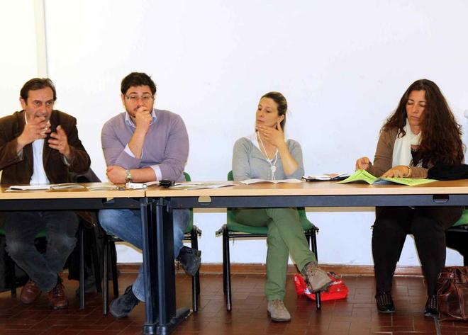 Il coro La Grolla celebra la donna con musica e poesie 