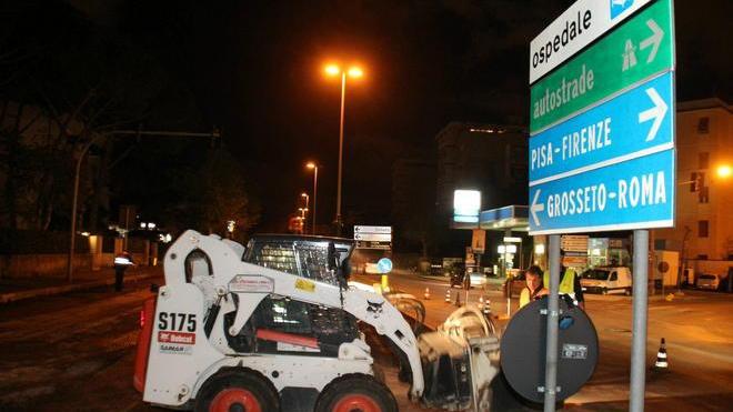 Lavori notturni in viale Petrarca per evitare ingorghi