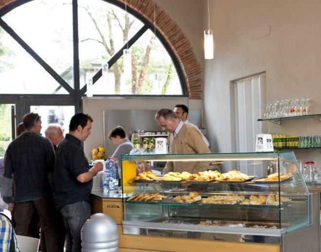 Le proteste fanno effetto, il caffè cala a 80 centesimi