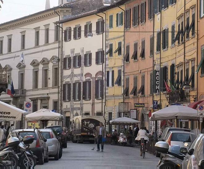S. Maria, i cittadini contro il Comune: «Non ampliate la ztl» 