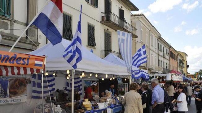 In via Cavour c’è il mercato europeo