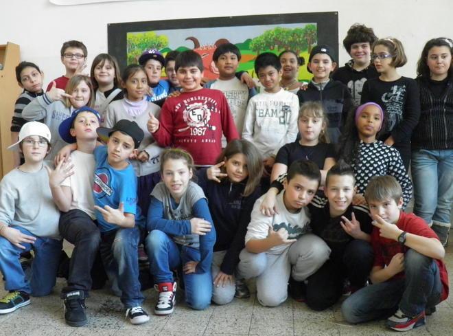 «Eravamo tutti in aula iniziarono a bombardare» 