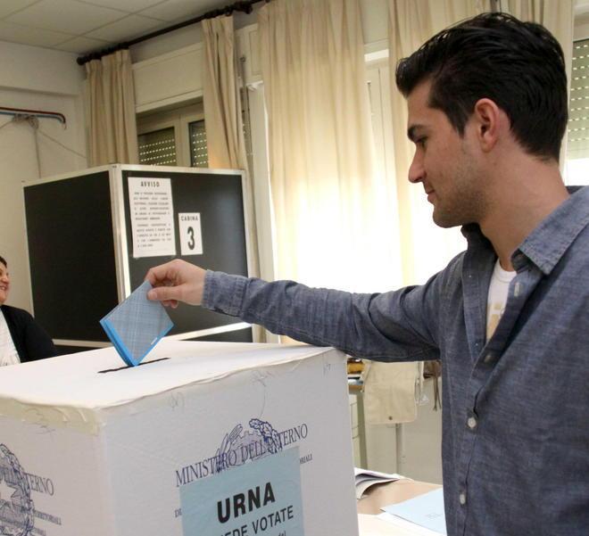 Alle urne va solo un elettore su due 