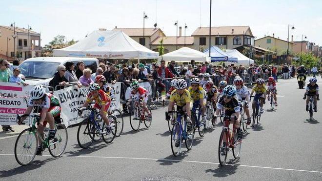 A Cecina decine di baby corridori