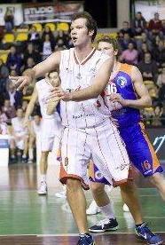 Coach Albanesi: «Puniti da una serie di tiri incredibile» 