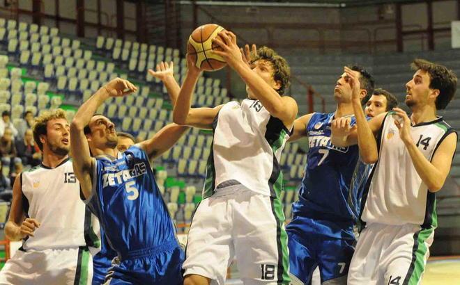 Impresa Green Team In gara-uno Piombino al tappeto 