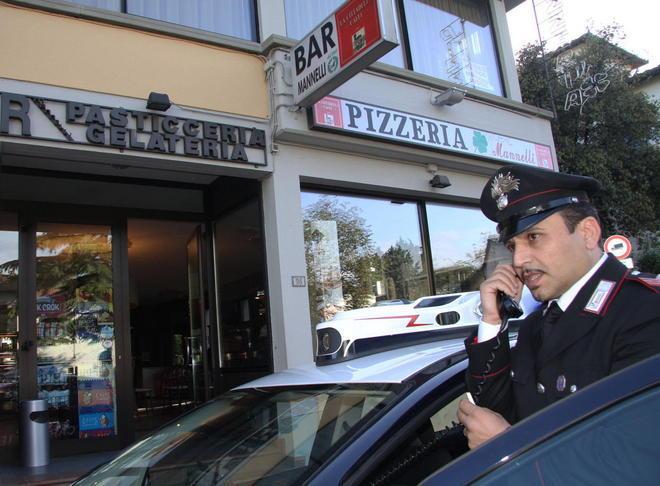 Sventato il furto al bar arrestato l’aspirante ladro 