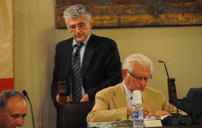 Favilla accusa il colpo non fa commenti e non si fa vedere 