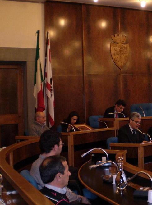 Il consiglio comunale costa 40 euro all’ora per scrivere i verbali 