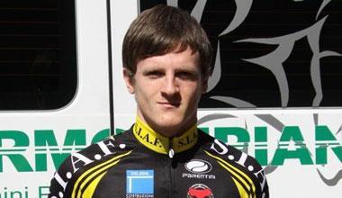 Schianto in gara, ciclista esce dal coma 