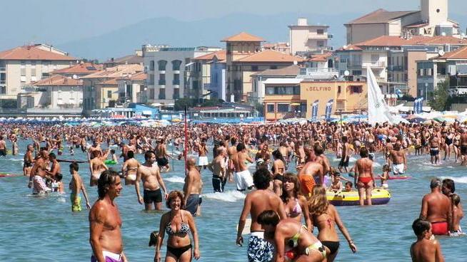 Tassa soggiorno, pioggia di critiche da destra e sinistra