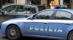 Mette in vendita l’auto ma l’acquirente tenta di truffarla. Livornese smascherà il truffatore