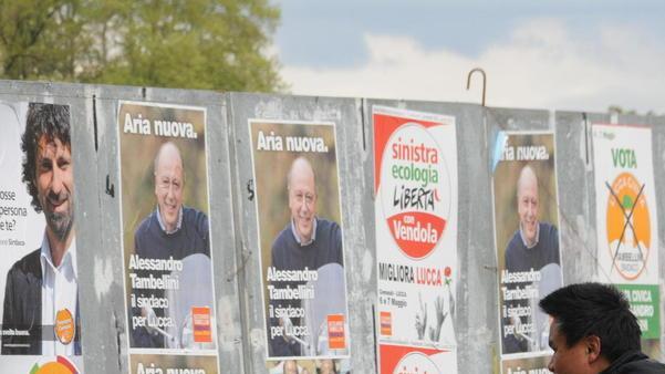 Fazzi solo al ballottaggio, Favilla lascia