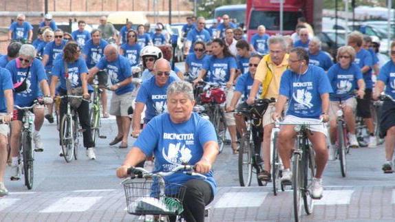 Il fascino delle due ruote Domenica c’è Bicincittà