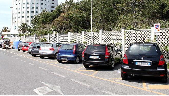 Parcheggi, la guerra dei disabili 