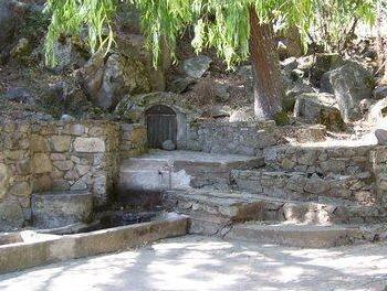 Tornano all’antico splendore le quattro fonti storiche 