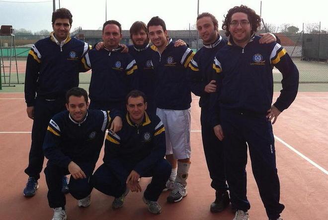Tennis D2, gli universitari volano in testa