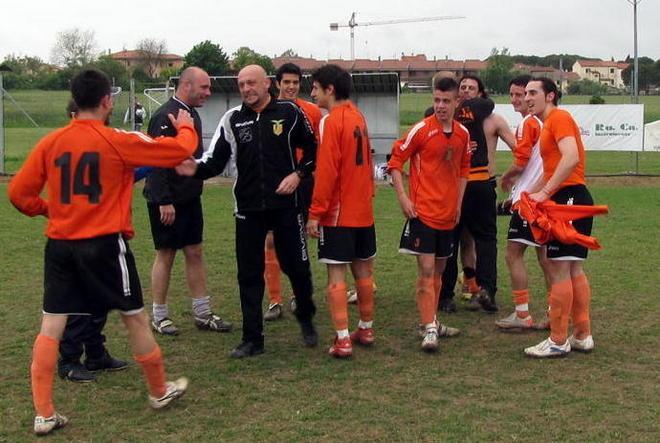 L’Aquilametato invita gli avversari alla festa 