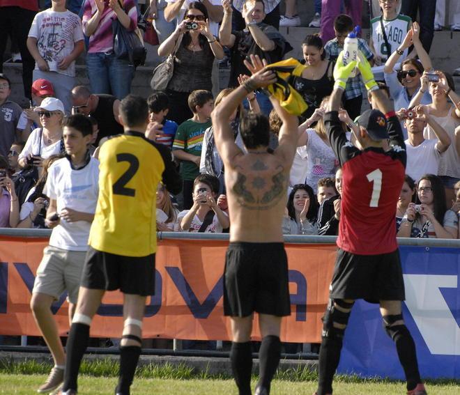 Una grande festa con settemila fans per cantanti e attori 