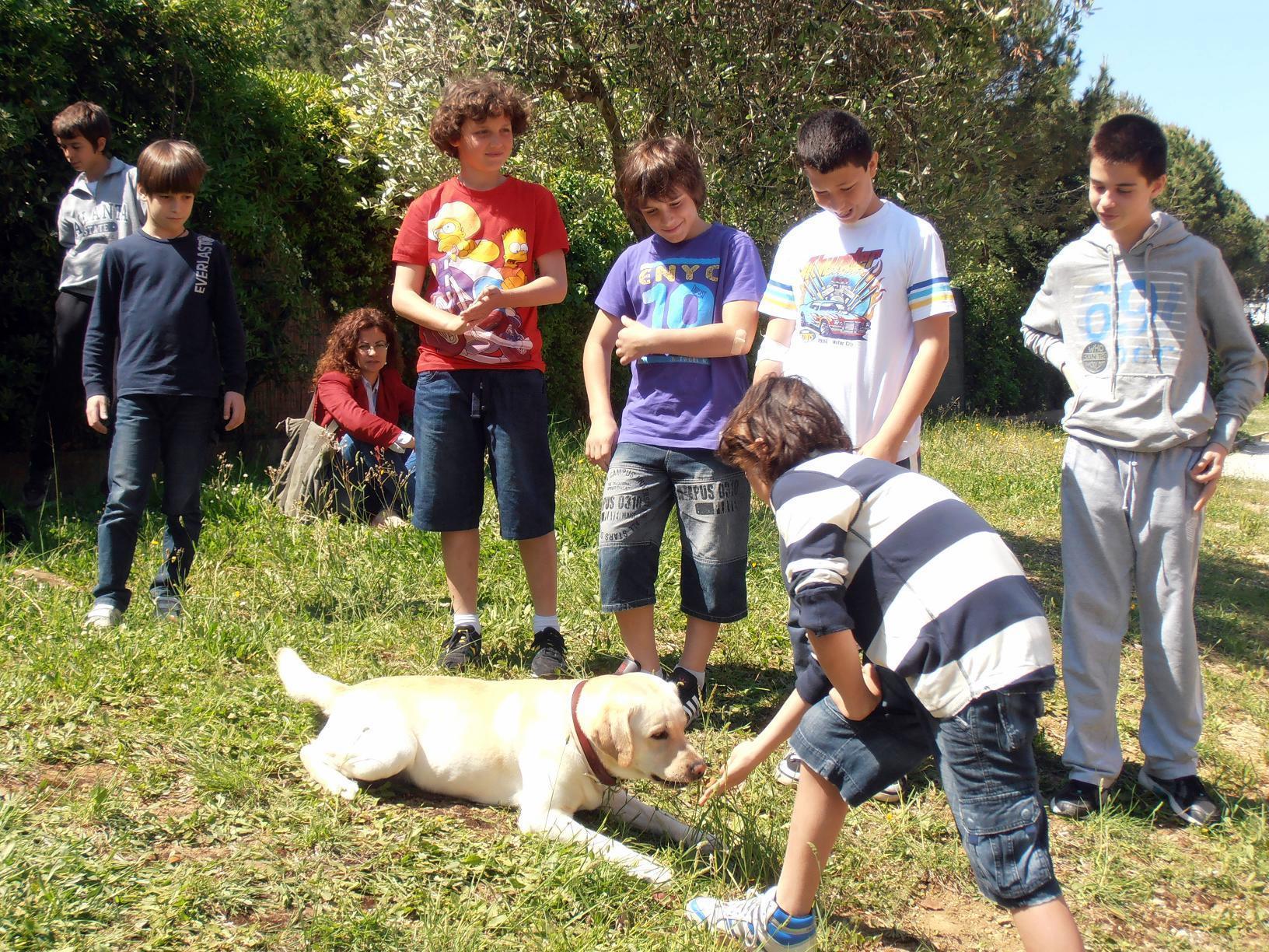 Bobo e Max, due “insegnanti” particolari per i bambini della Bartolena 