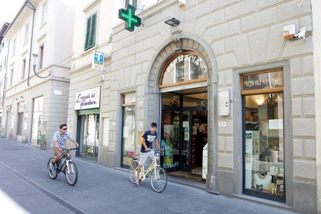 Furto alla farmacia Chiarugi arrestato un giovane 