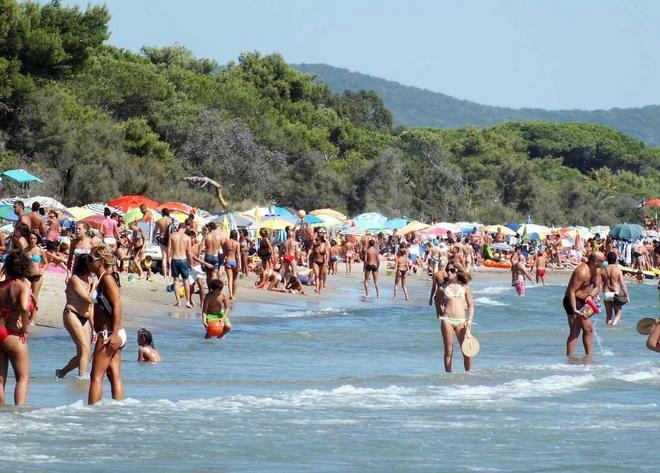 Bandiere blu confermate a Piombino e S. Vincenzo 