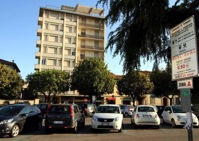 Stangata sui parcheggi un’ora costerà il 30% in più 