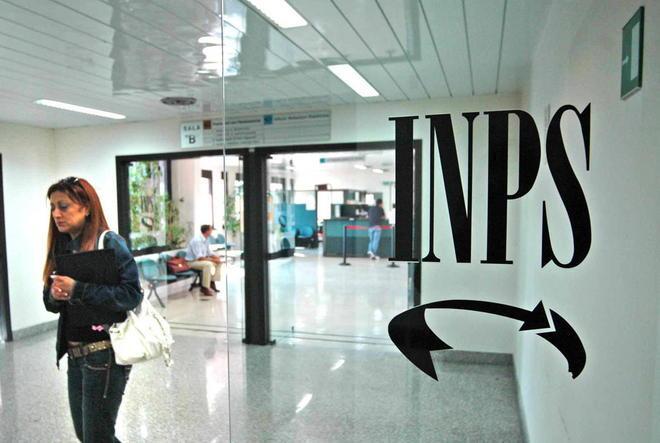 Pensioni, in arrivo 60mila “bustoni” Inps
