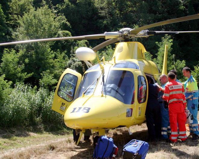 È rimasto ferito in un incidente mentre andava al lavoro