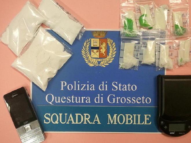 Spaccio di coca nei locali Finisce ai domiciliari 