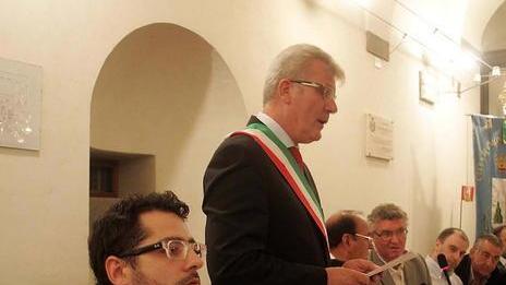Una sola assunzione e tagli alla cultura per quadrare i conti