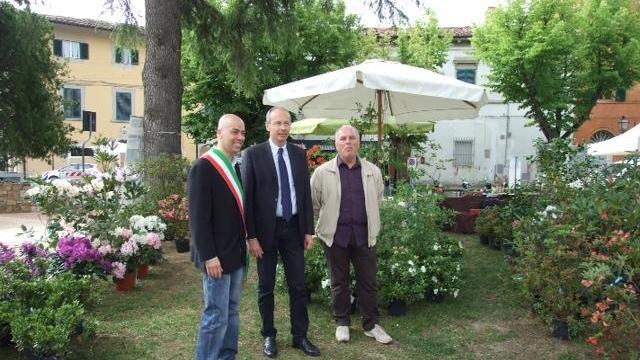 Vicopisano, inaugurata “Castello in fiore”