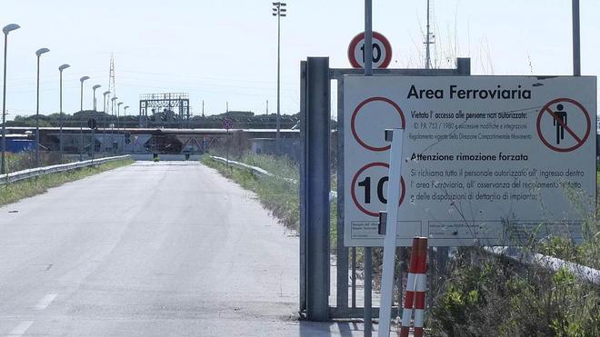Lo scalo merci emarginato dopo aver speso 10 milioni