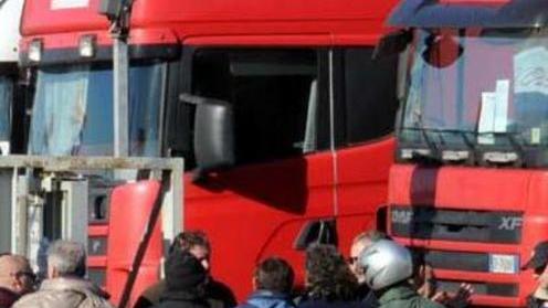 Stop aumenti o chiudiamo Sos dagli autotrasportatori