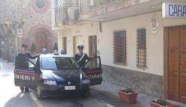 Tentata violenza privata verso l’ex convivente, arrestato 