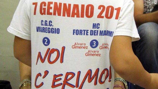 La maglietta celebrativa