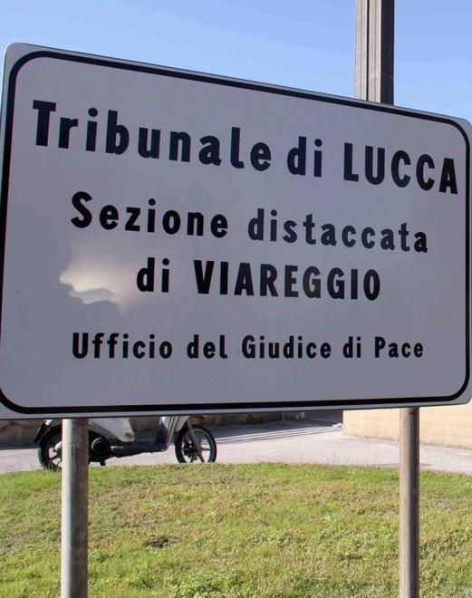 Risparmi in fumo, condannata la banca 