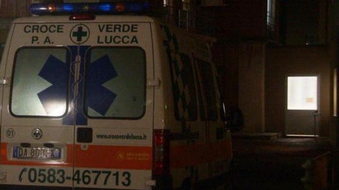 Anziano muore d’infarto in un bar