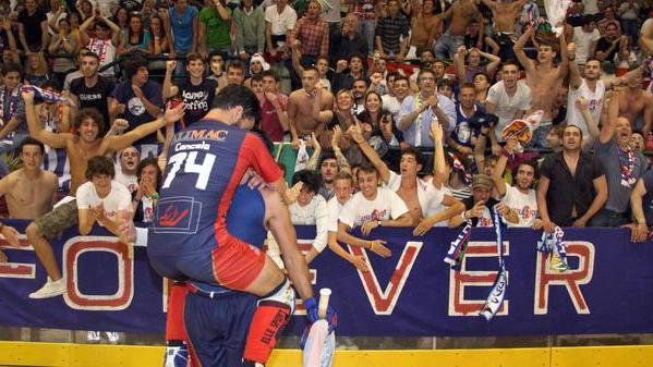 Ora il derby si gioca... al botteghino