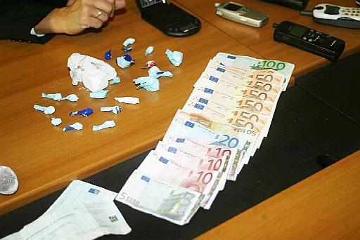 Droga in via Pansa, fermato un tunisino 