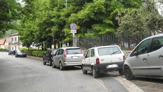 Soste a pagamento all’ospedale Dubbi sulla loro legittimità 