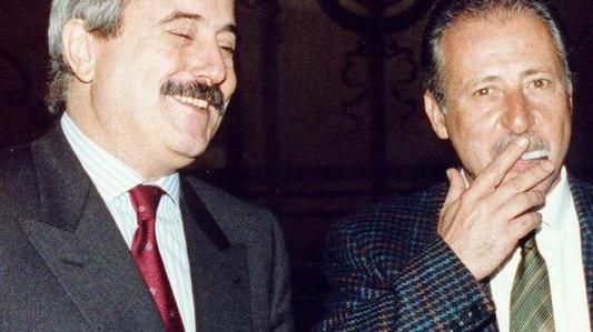 Un sasso in memoria di Falcone e Borsellino